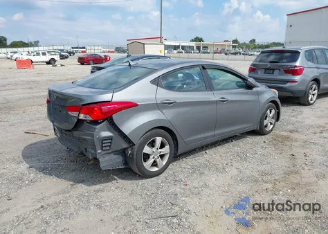 2013 Hyundai Elantra Gls from USA, damaged, VIN 5NPDH4AE7DH195342
